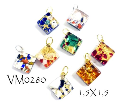 VM0280 PENDENTE PIASTRA CM. 1,5 X CM. 1,5 IN VETRO DI MURANO